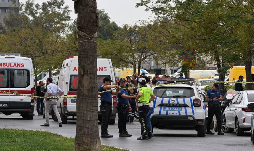 İzmir Adliyesi önünde çatışma: Çok sayıda ölü ve yaralı var