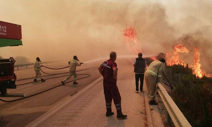 İzmir Valisi'nden kritik yangın uyarısı! 'Önümüzdeki 3 gün tehlikeli'