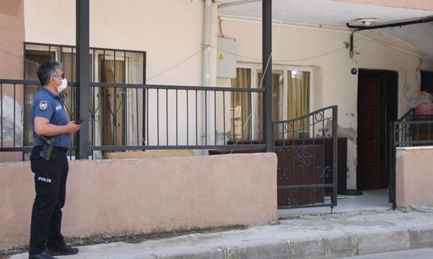 İzmir’de Borç Kavgası: 1 Ağır Yaralı