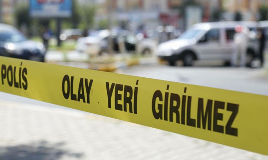 İzmir'de Nişanlısını Tabancayla Öldüren Polis Memuru İntihar Etti