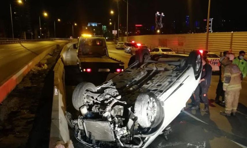 İzmir’de Otomobil Takla Attı: 1 Yaralı