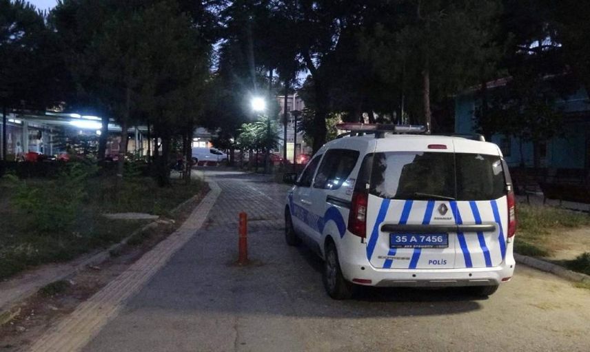 İzmir’de sokağın ortasında cinayet: Ölü ve yaralılar var