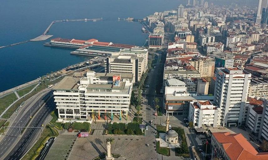 İzmir'de Yılbaşında Giriş Yasaklanan Cadde ve Meydanlar Hangisi?
