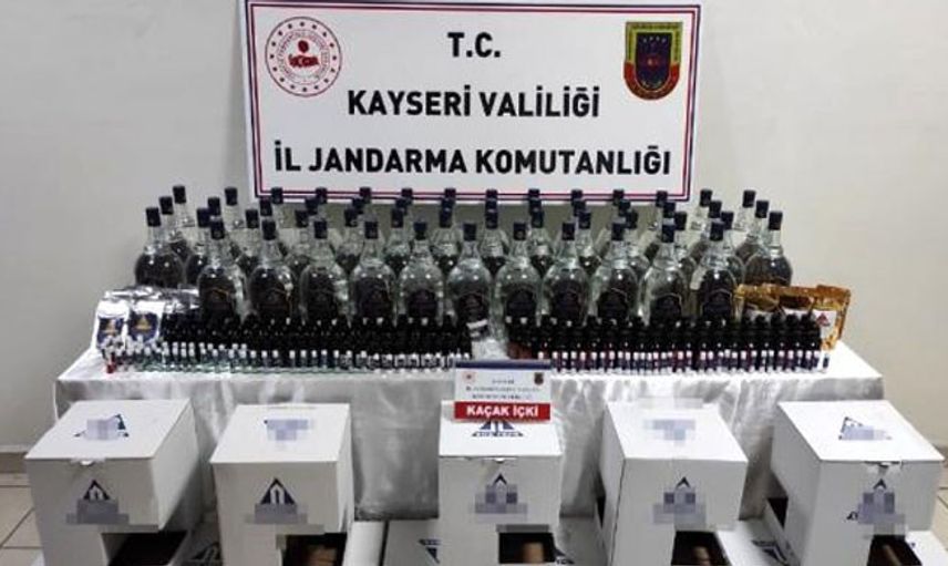 Jandarma Kayseri’de Kaçak İçki Operasyonu Düzenledi