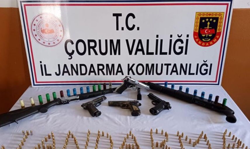 Jandarma Ruhsatsız Silah Operasyonu Düzenledi