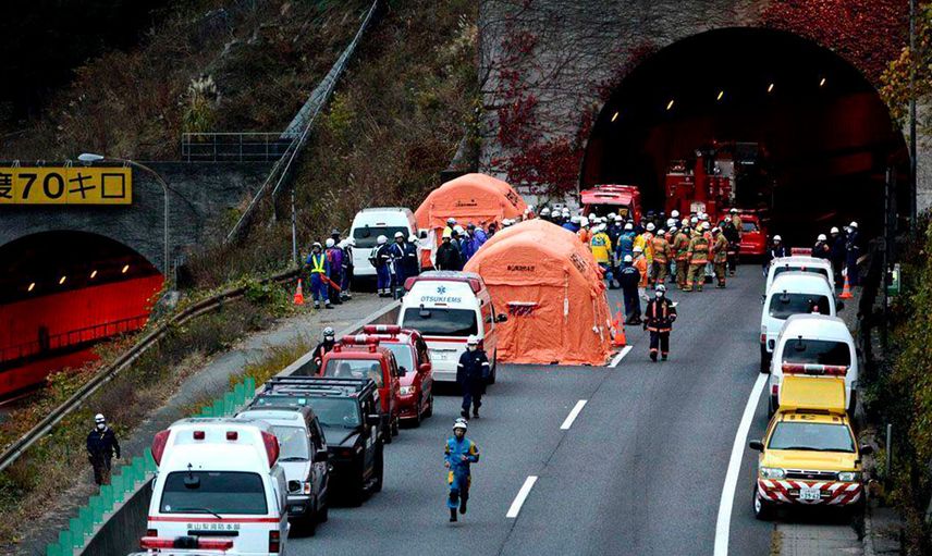 Japonya'da Facia! Raylı Tren İnşası Sırasında Tünel Çöktü