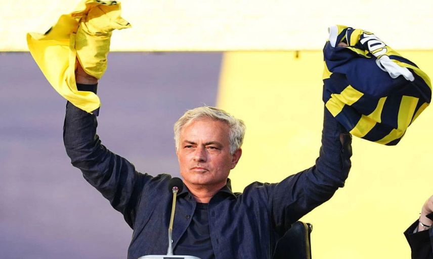 Jose Mourinho ayağının tozuyla kollarını sıvadı: Hedefi nokta atışı transferler olacak