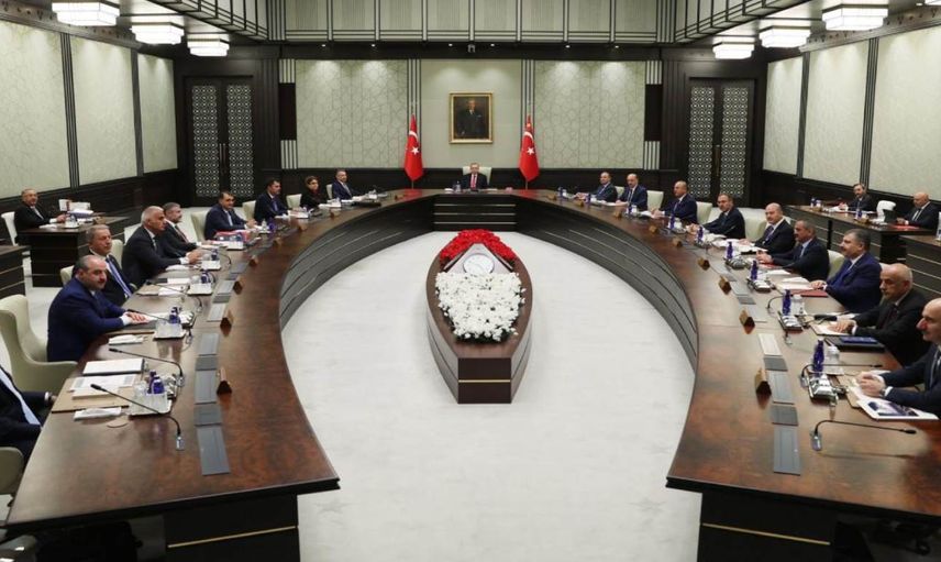 Kabine yarın toplanıyor: Gündemde ekonomi, dış ilişkiler ve terörle mücadele var