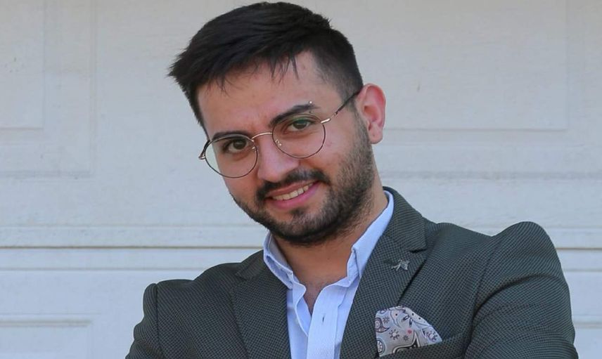 Kadir Ezildi kimdir, nereli ve kaç yaşında? Kadir Ezildi’nin anneannesi mi öldü, neden öldü?