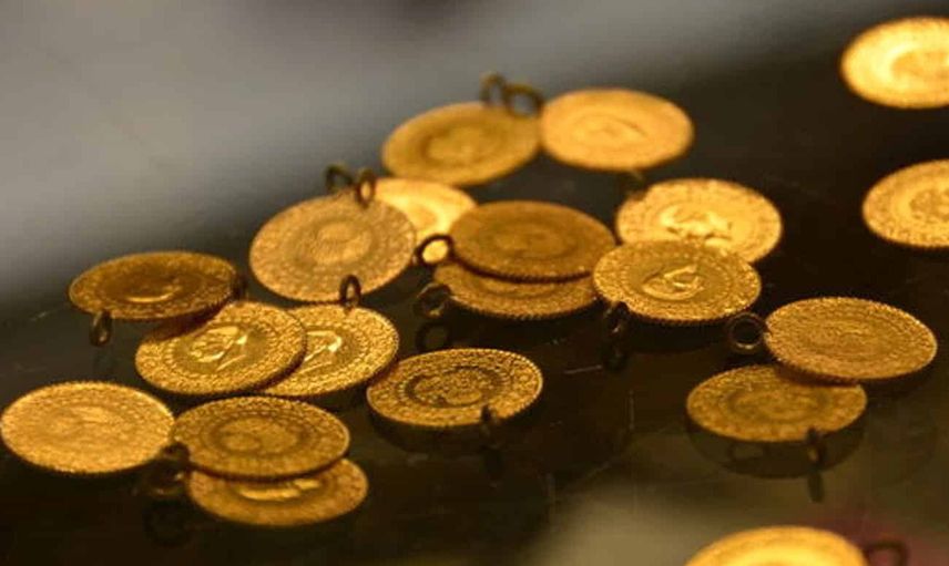 Kafa karıştıran hareketlilik: Gram altın güne yatay seyirle başladı