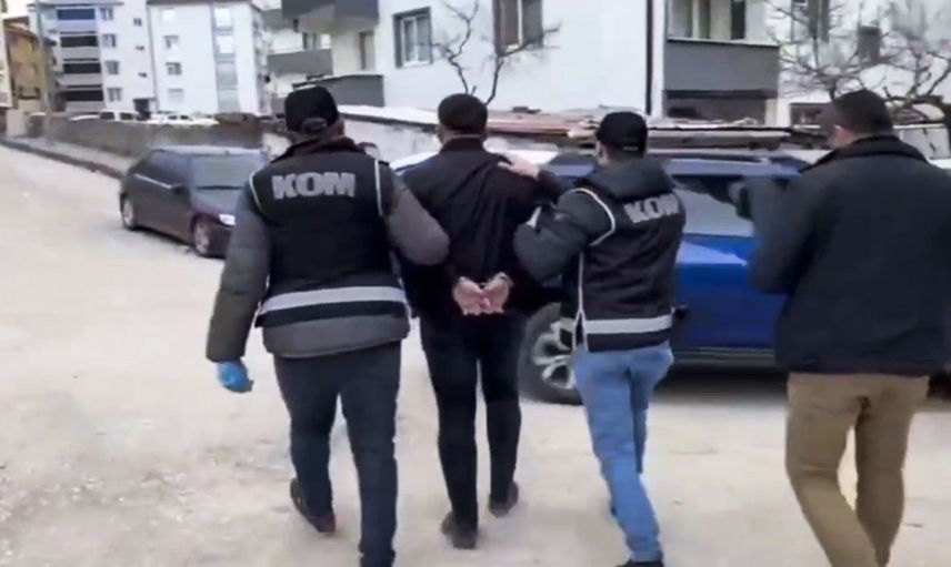 Kafes-48 Operasyonu’nda büyük başarı: Organize suç örgütü çökertildi, 16 şüpheli gözaltına alındı!