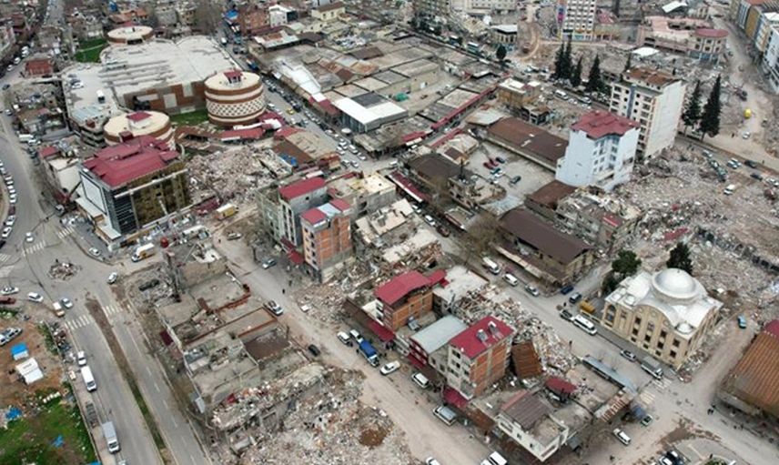 Kahramanmaraş’ta depremin üstünden 41 gün geçti: Şehrin son durumu havadan görüntülendi