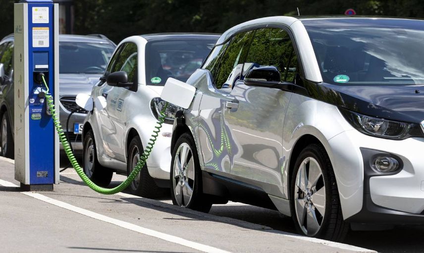 Kamu kurumlarında yeni dönem: Elektrikli araçlara öncelik verilecek