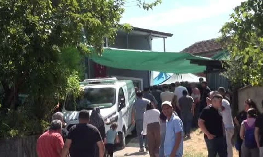 Kansere yenik düşen Uzman Çavuş, askeri törenle son yolculuğuna uğurlandı