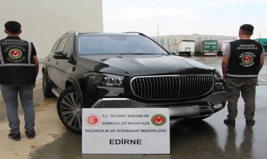 Kapıkule'de Sahte Evrakla Yurda Sokulmak İstenen 51 Milyon Lira Değerinde Lüks Otomobile El Konuldu