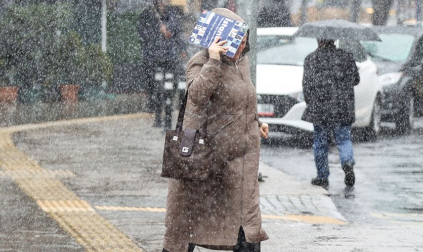 Kar kapıdan baktıracak: Meteoroloji'den o bölgelere tek tek uyarı