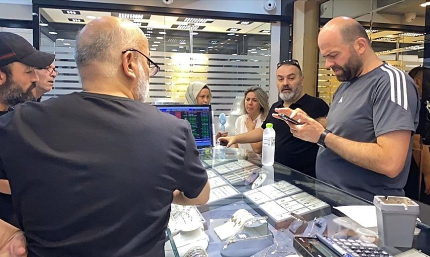 Karabük'te Boncuk Tabancalı Kuyumcu Soygunu Girişimi
