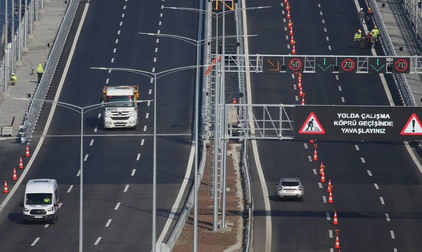 Karayolları Genel Müdürlüğü açıkladı: Otoyol ve köprü geçiş ücretlerine zam geldi