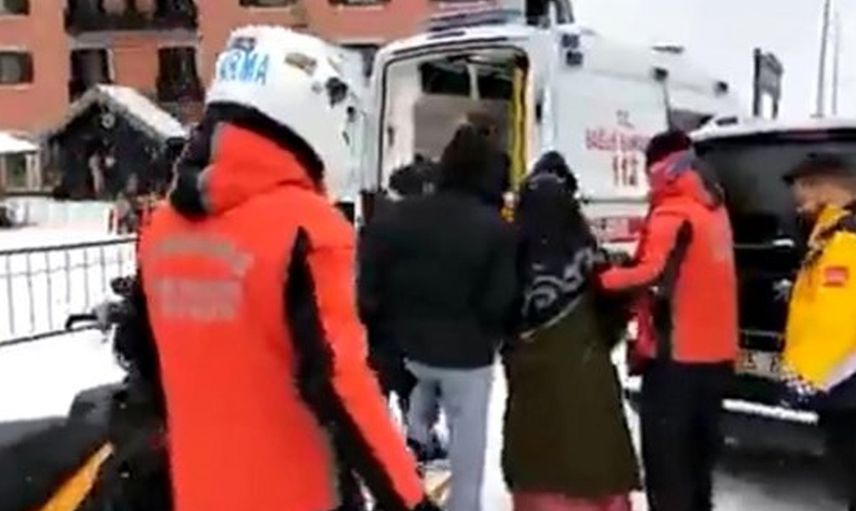 Karın Kapattığı Köyde ki Hamile Kadını JAK Timi Kurtardı