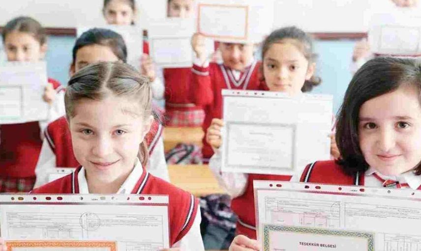 Karneler hangi gün, ne zaman, saat kaçta alınacak? Karne günü ne zaman, ayın kaçında?