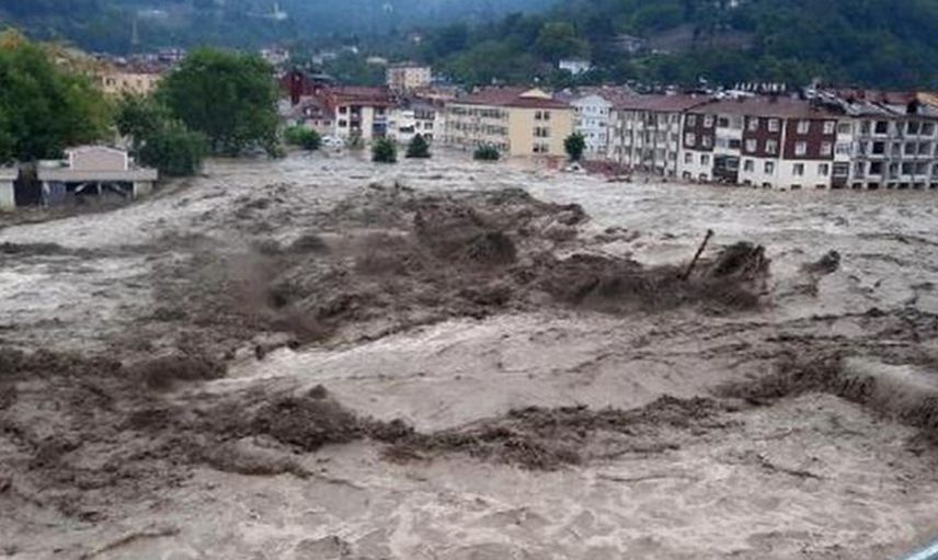Kastamonu Belediye Başkanı sel bölgesindeki yaşanan son durum hakkında açıklamada bulundu!