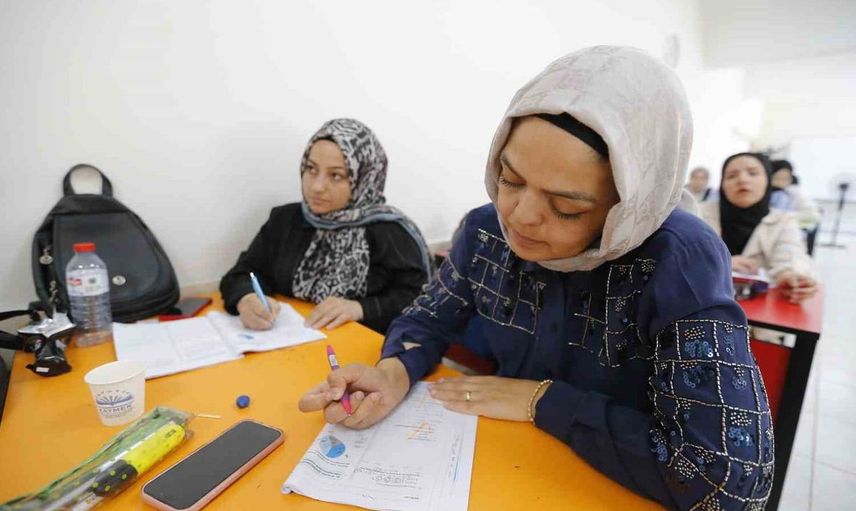 Kayseri büyükşehir KAYMEK'in KPSS kursuna ek KPSS deneme kulübü ile sınava tam hazırlık