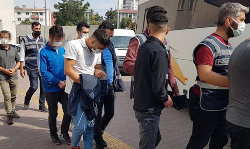 Kayseri'de Aranan 18 Şüpheli Şafak Operasyonuyla Yakalandı