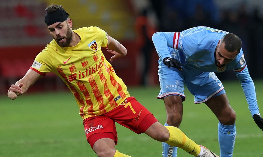Kayserispor ile Antalyaspor yenişemedi: Burak Yılmaz siftah yaptı