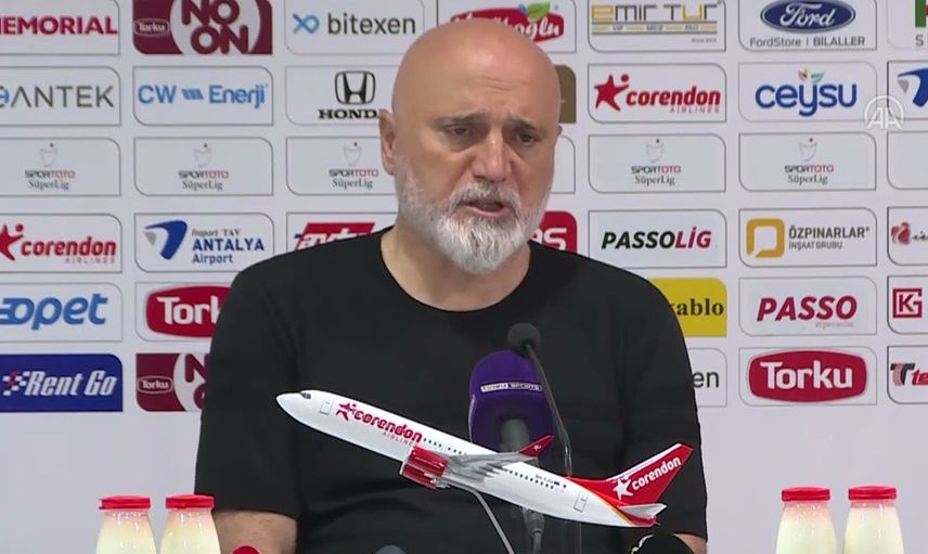 Kayserispor'da Hikmet Karaman, Antalyaspor maçının ardından hakemliğe geri dönen Cüneyt Çakır hakkında konuştu