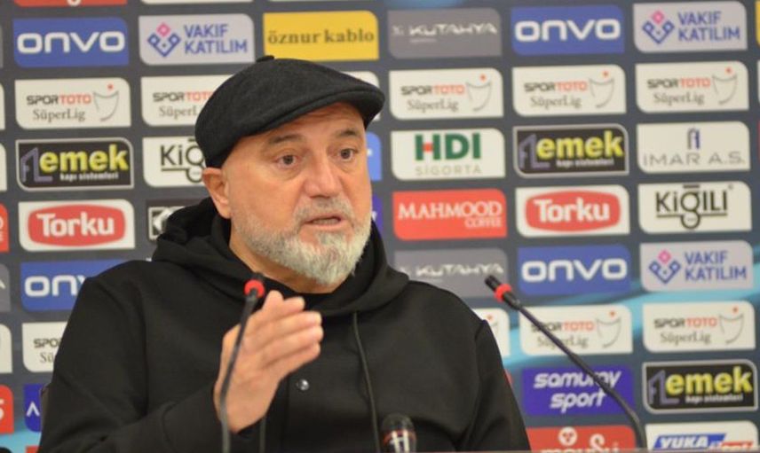 Kayserispor'da Hikmet Karaman Başakşehir Galibiyetinin Ardından Açıklamalarda Bulundu!