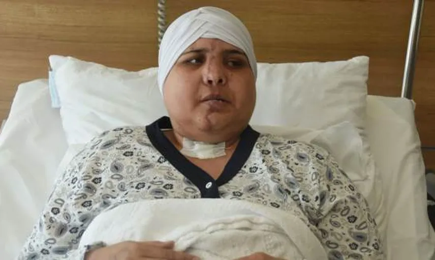 Kazada İkiye Ayrılan Yüzünü 10 Saatlik Ameliyatla Birleştirdiler