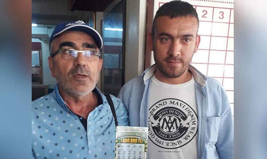 Kazıdı kazandı: İzmir'de bir vatandaş 20 liralık kazı kazan kuponu ile 1 milyon Türk lirası kazandı!