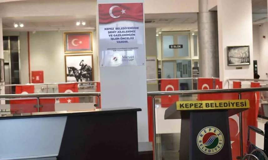 Kepez'de Şehit ve Gazi Yakınlarına Protokol Önceliği