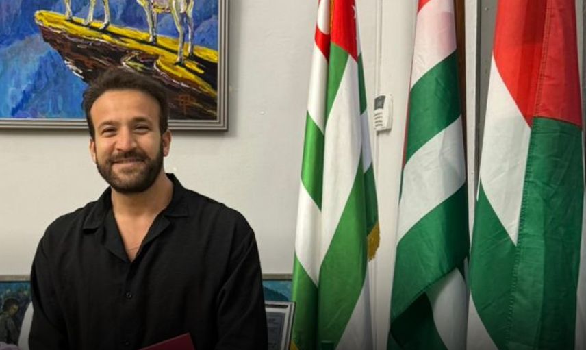 KGK Üyesi Gazeteciye Abhazya’dan Ödül