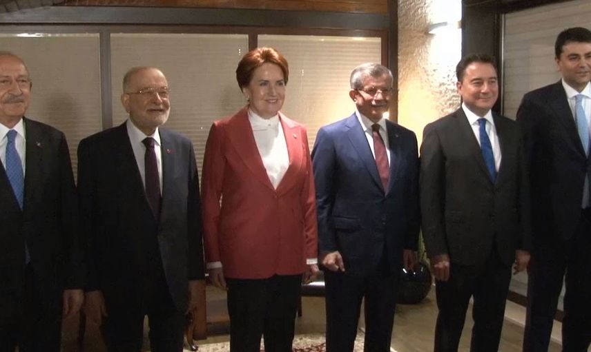 Kılıçdaroğlu koltuğu bırakmayacağım dedi: 8’li koalisyonda kavga başladı