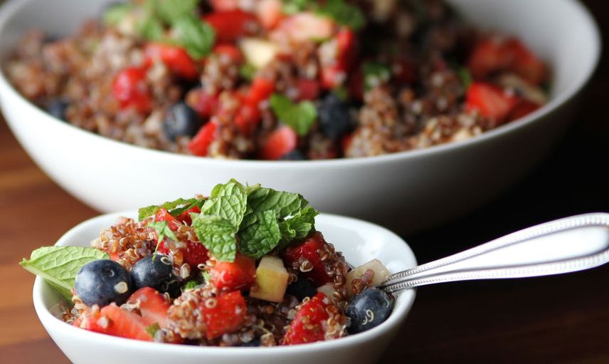 Kinoalı Meyve Salatası Nasıl Yapılır?