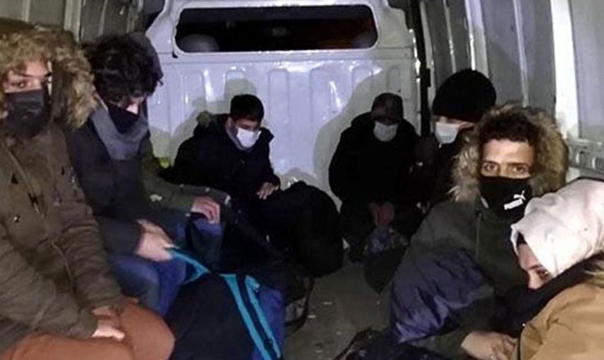 Kırklareli'nde 48 Düzensiz Göçmen Ele Geçirildi