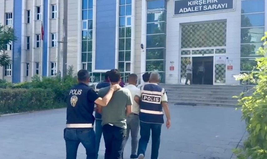 Kırşehir'de Dolandırıcılık Operasyonu: 3 Zanlı Tutuklandı