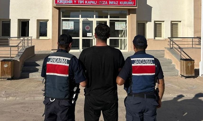 Kırşehir'de Firar Eden Hükümlüler Jandarma Tarafından Yakalandı