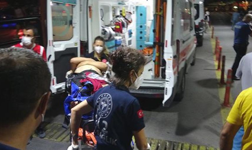 'Kız Gibi Oynamayın' Sözünden Kavga Çıkartan Grup Polis Vurdu