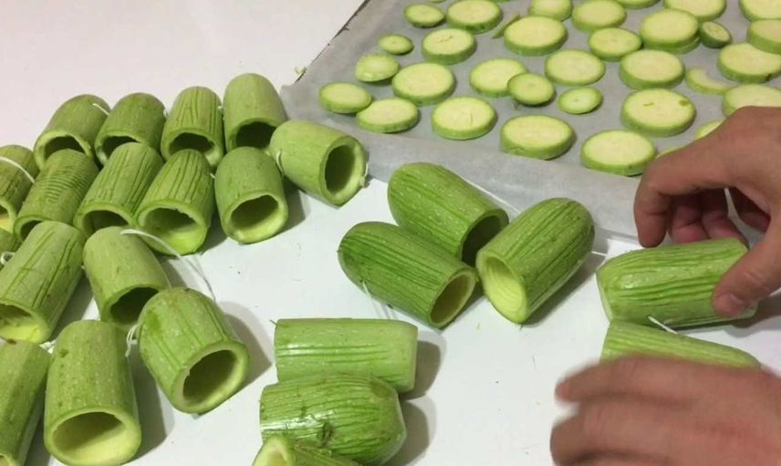 Kızartmalık ve dolmalık kabak nasıl kurutulur? Kabak kurutma yöntemleri resimli anlatım
