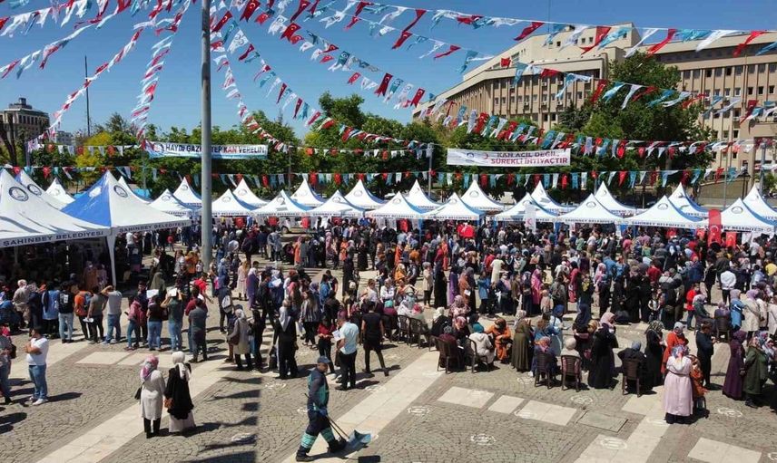 Kızılay’a yılın ilk 5 ayında 1,2 milyon ünite kan bağışı yapıldı