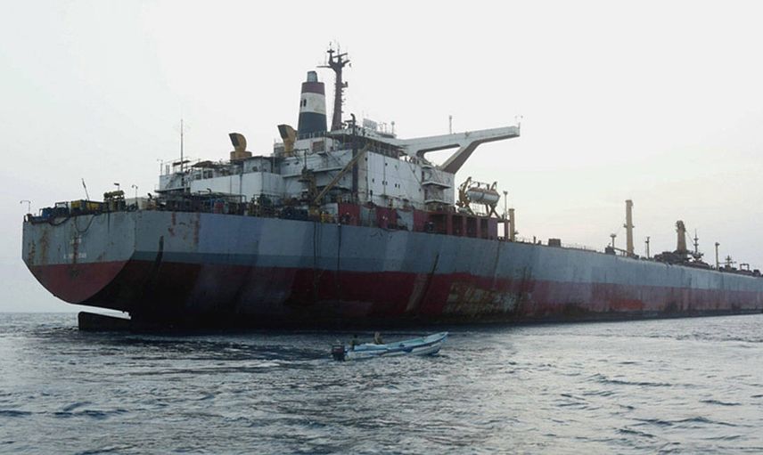 Kızıldeniz'de kazan kaynıyor: İngiltere gemilerine yapılan saldırıyı duyurdu