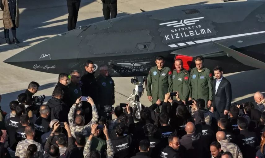 KIZILELMA’nın tarihi hava-hava testi dünya manşetlerinde: “Havacılıkta yeni çağ başladı”