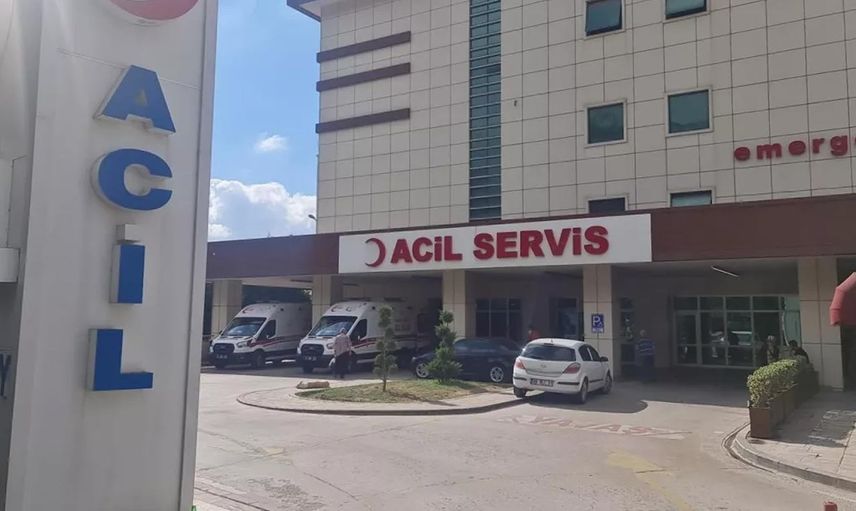 Kocaeli Devlet Hastanesi'nde akılalmaz olay! Hasta yakını sıra beklemek istemeyince sekreterin elini ısırdı!