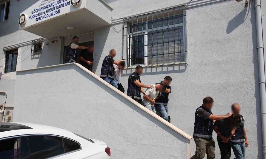 Kocaeli merkezli 3 ilde göçmen kaçakçılığı operasyonu: 9 tutuklama