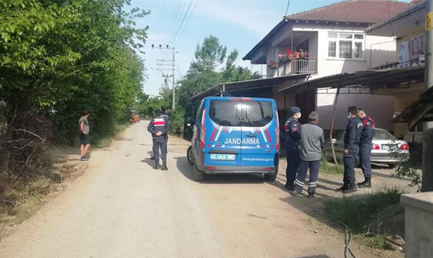 Kocaeli’de Cinayet Zanlısı Jandarmayla Silahlı Çatışmaya Girdi