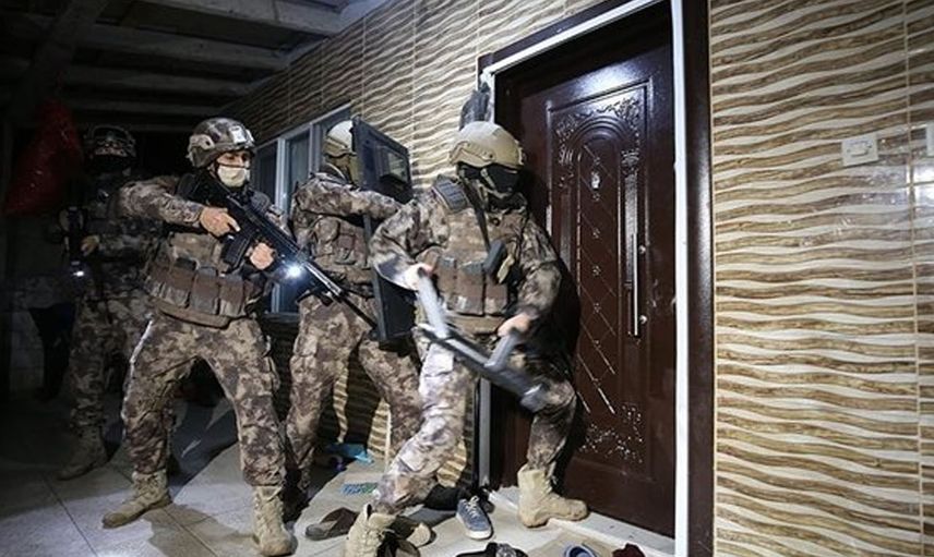 KOM ekipleri tarafından suç örgütlerine ilişkin sahil şeridinde bulunan illerde ''Müsilaj'' operasyonu başlatıldı!