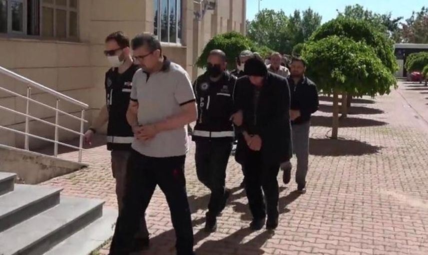 Konya'da düzenlenen operasyonda FETÖ ve PKK'nın birlikte hareket ettikleri tespit edildi! Demirtaş'ın mesajı FETÖ telefonunda!