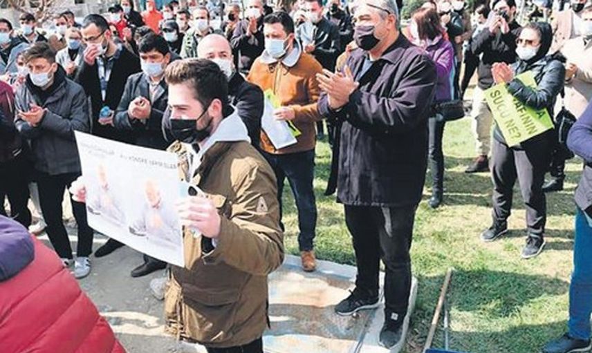 Konya'da Esnaf Gibi Protesto Yapan Kişiler CHP Üyesi Çıktı